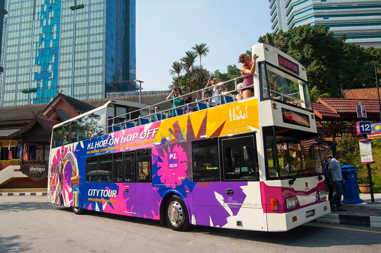 探索香港6路双层巴士，从乘车地点到城市风景的完美之旅香港6路公交车路线图